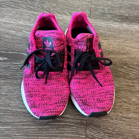 Adidas Swift Run Pink Black Knit Sneakers Women’s Size 5 PRB 698001 USED - Picture 1 of 7